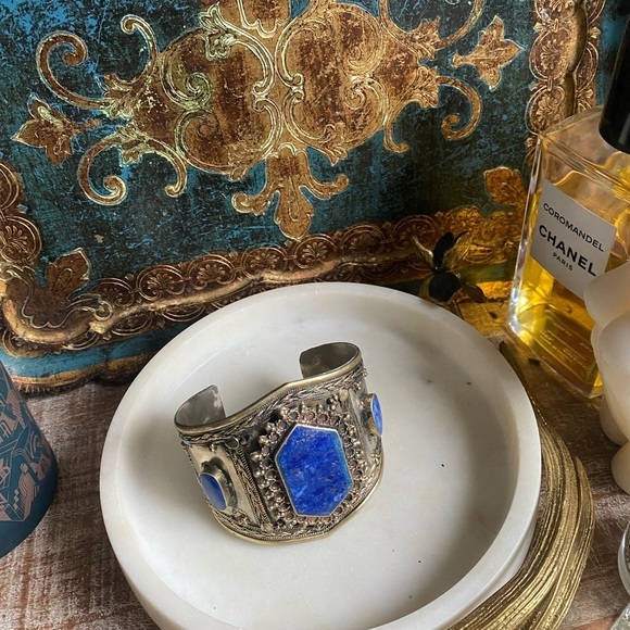 Lapis lazuli Afghan style middle eastern cuff bracelet - Picture 3 of 11